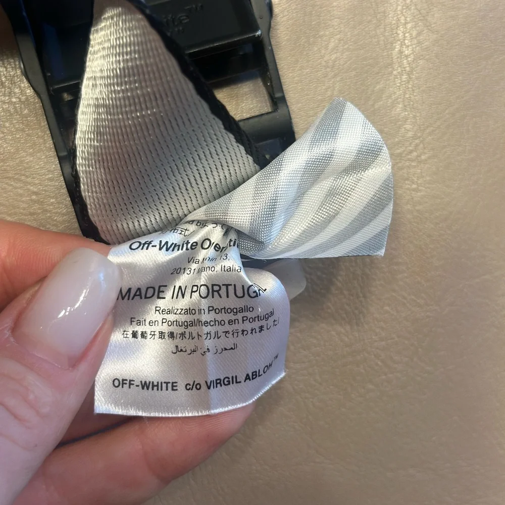 Authentic OFF-WHITE White Industrial Belt Long 200cm Black Hardware Made Italy - Picture 5 of 9